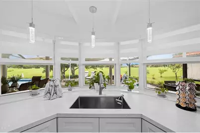 4906 N Travelers Palm Ln, Tamarac, FL 33319 - Photo 18