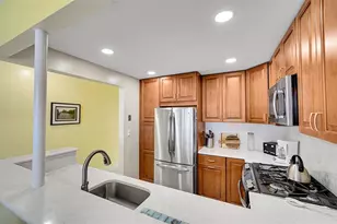 3140 S Ocean Dr Unit, Hallandale Beach, FL 33009 - Photo 4