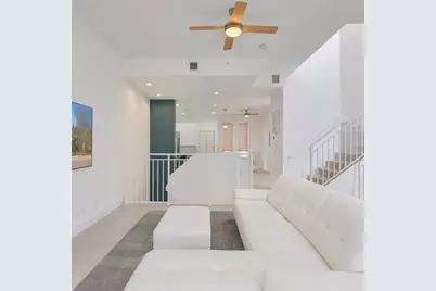 703 SE 16th Ct, Fort Lauderdale, FL 33316 - Photo 14