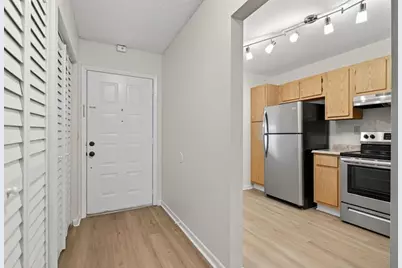 3034  Coral Springs Dr, Unit #202, Coral Springs, FL 33065 - Photo 6