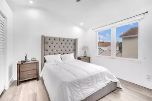 17825 SW 10th Ct, Pembroke Pines, FL 33029 - Photo 16