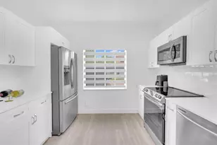 17825 SW 10th Ct, Pembroke Pines, FL 33029 - Photo 10