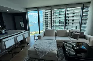 650 NE 32nd St, Miami, FL 33137 - Photo 10