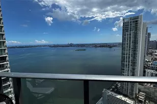 650 NE 32nd St, Miami, FL 33137 - Photo 4