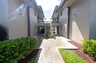 10710 Royal Palm Blvd, Coral Springs, FL 33065 - Photo 42