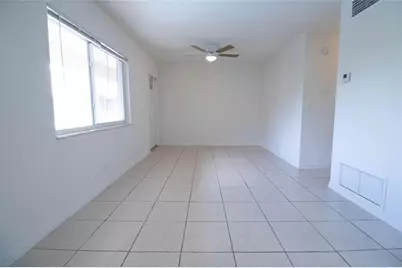 1727  Liberty Street, Unit #18, Fort Lauderdale, FL 33020 - Photo 2