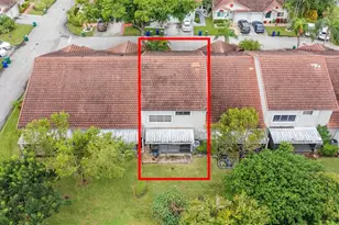 7602 Pinewalk Dr Unit, Margate, FL 33063 - Photo 4