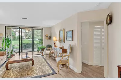 4101  Coral Tree Cir, Unit #116, Coconut Creek, FL 33073 - Photo 10