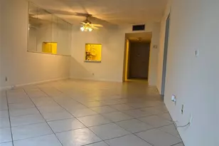 860 SE 6th Ave, Deerfield Beach, FL 33441 - Photo 4