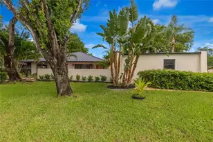 5509 Dogwood Way, Fort Lauderdale, FL 33319 - Photo 2