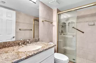 3200 Port Royale Dr N, Fort Lauderdale, FL 33308 - Photo 42