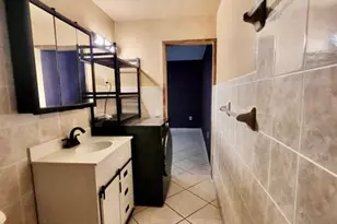 1890 W 56th St, Hialeah, FL 33012 - Photo 28
