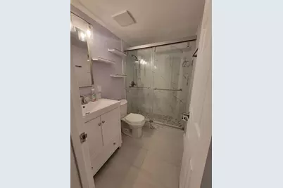 1890 W 56th St, Unit #1113, Hialeah, FL 33012 - Photo 14