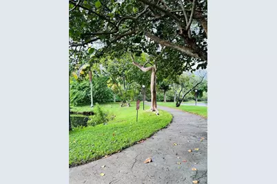 7400 NW 17th St, Unit #205, Plantation, FL 33313 - Photo 42