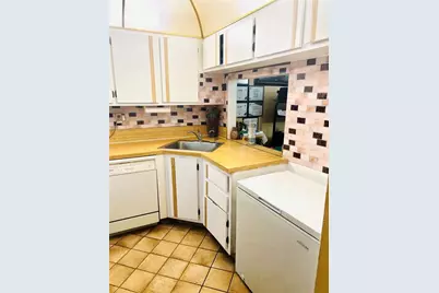 7400 NW 17th St, Unit #205, Plantation, FL 33313 - Photo 2