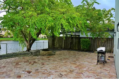 2872 NE 1st Dr, Homestead, FL 33033 - Photo 44