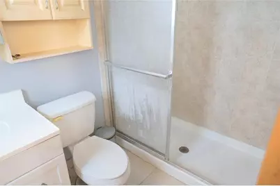 2821  Somerset Dr, Unit #203, Lauderdale Lakes, FL 33311 - Photo 14