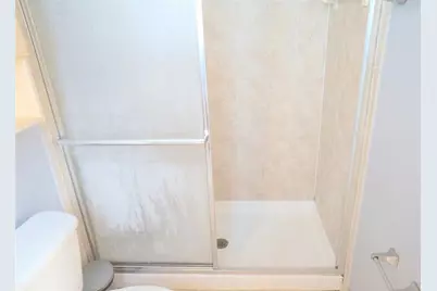 2821  Somerset Dr, Unit #203, Lauderdale Lakes, FL 33311 - Photo 16