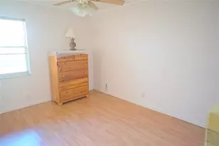 2821 Somerset Dr, Lauderdale Lakes, FL 33311 - Photo 20