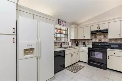 206  Congressional Way, Unit #206, Deerfield Beach, FL 33442 - Photo 10