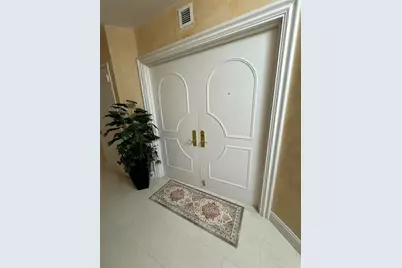 19111  Collins Av, Unit #2807, Sunny Isles Beach, FL 33160 - Photo 6