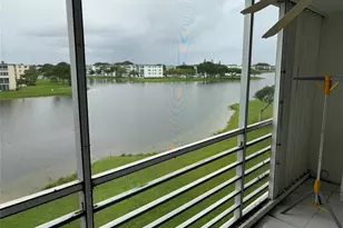 4053 Cornwall C, Boca Raton, FL 33434 - Photo 10