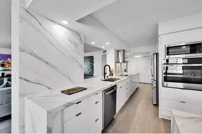 5100 N Ocean Blvd, Unit #1016, Lauderdale by the Sea, FL 33308 - Photo 6