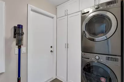 1350  Meadows Blvd, Weston, FL 33327 - Photo 14