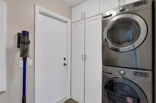 1350 Meadows Blvd, Weston, FL 33327 - Photo 14