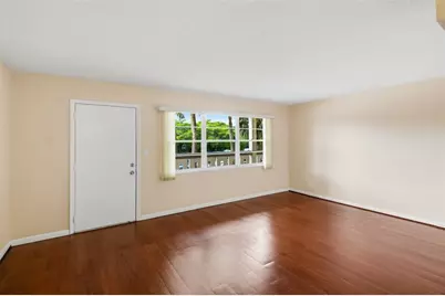 1805  Eleuthera Pt, Unit #J2, Coconut Creek, FL 33066 - Photo 10