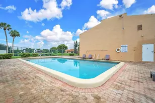 1550 NW 93rd Ave, Pembroke Pines, FL 33024 - Photo 32