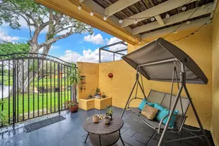 1550 NW 93rd Ave, Pembroke Pines, FL 33024 - Photo 2