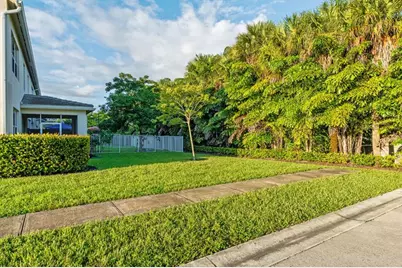 1595  Evergreen Ter, Hollywood, FL 33021 - Photo 40