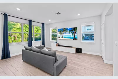 1595  Evergreen Ter, Hollywood, FL 33021 - Photo 10