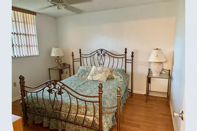 900  Colony Point Cir, Unit #121, Pembroke Pines, FL 33026 - Photo 24