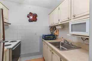 2106 NE 56th Ct, Fort Lauderdale, FL 33308 - Photo 12