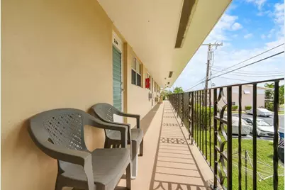 2106 NE 56th Ct, Unit #204, Fort Lauderdale, FL 33308 - Photo 18