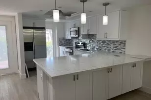 2731 NE 14th Street Cswy Unit, Pompano Beach, FL 33062 - Photo 4