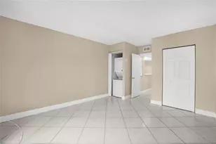 6111 SW 42nd Ct, Davie, FL 33314 - Photo 10