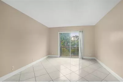 6111 SW 42nd Ct, Davie, FL 33314 - Photo 6