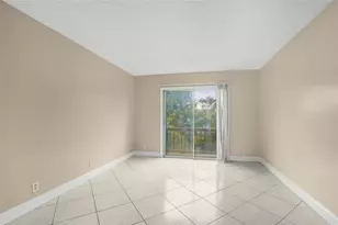 6111 SW 42nd Ct, Davie, FL 33314 - Photo 6