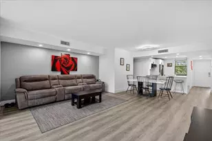 2908 S Carambola Circle Unit, Coconut Creek, FL 33066 - Photo 6