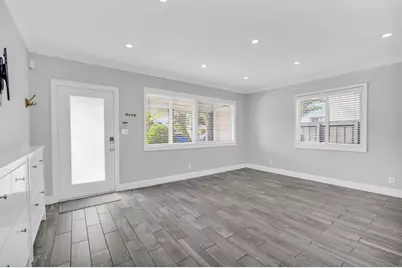 915 N 31st Rd, Hollywood, FL 33021 - Photo 14