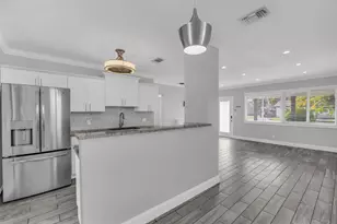 915 N 31st Rd, Hollywood, FL 33021 - Photo 10