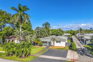 915 N 31st Rd, Hollywood, FL 33021 - Photo 40