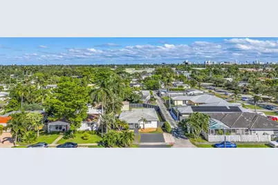 915 N 31st Rd, Hollywood, FL 33021 - Photo 42