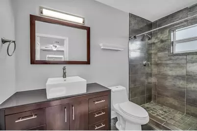 915 N 31st Rd, Hollywood, FL 33021 - Photo 20