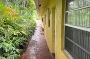 1316 SW 9th St, Fort Lauderdale, FL 33312 - Photo 2