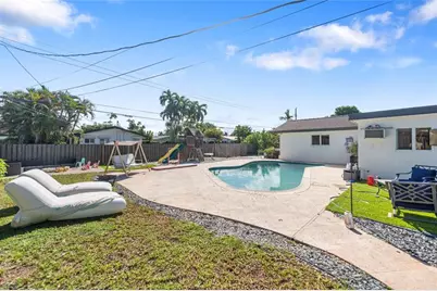 4916  Buchanan St, Hollywood, FL 33021 - Photo 26