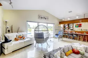 9541 Sea Turtle Dr, Plantation, FL 33324 - Photo 6